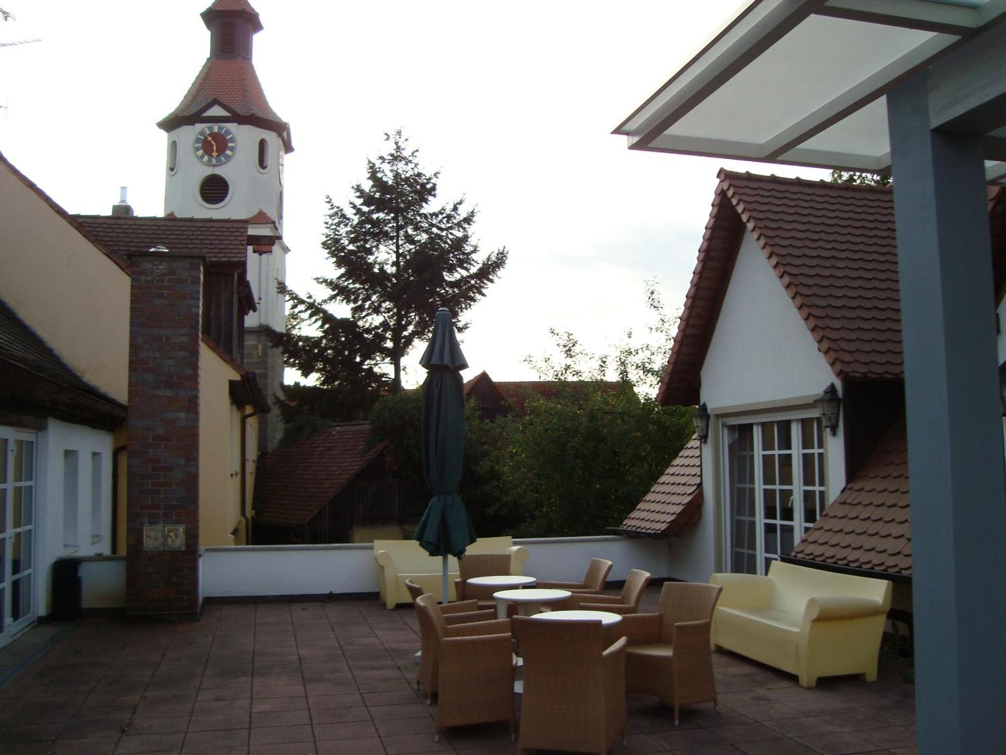 Landhotel Rangau Gasthof & Brennerei Markt Erlbach Esterno foto
