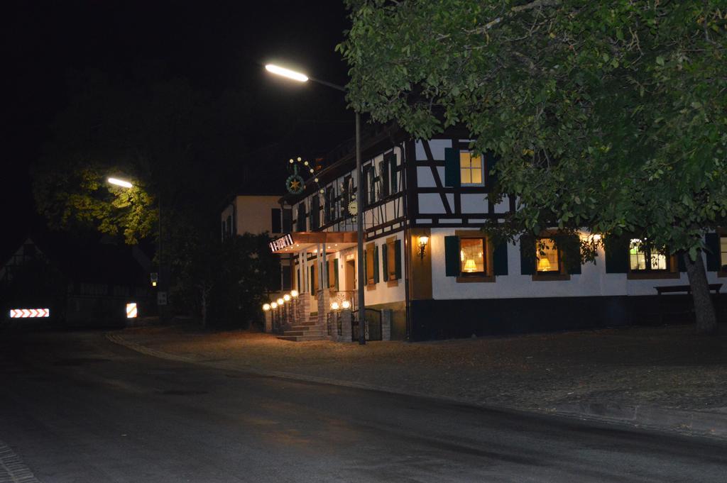 Landhotel Rangau Gasthof & Brennerei Markt Erlbach Esterno foto
