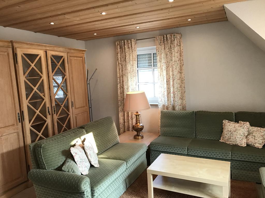 Landhotel Rangau Gasthof & Brennerei Markt Erlbach Esterno foto